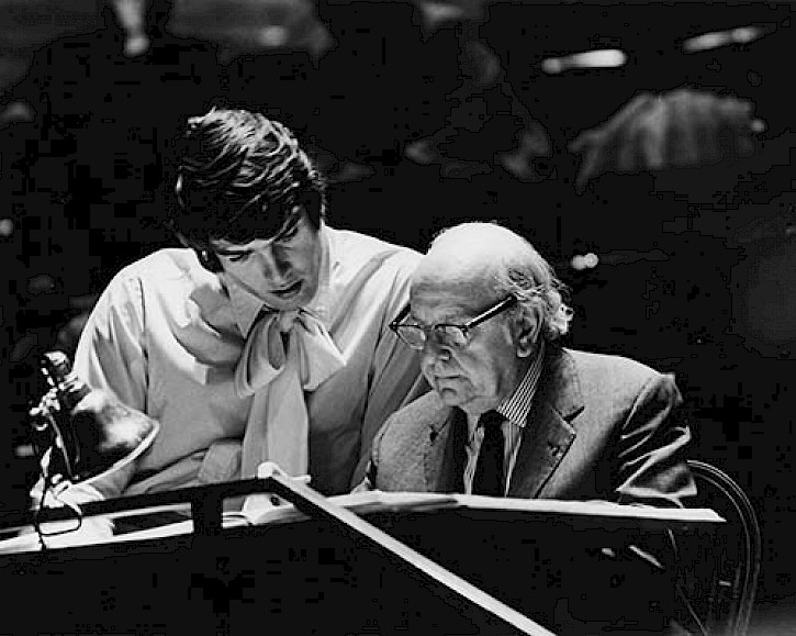 Virgil-Thomson-and-Grayson-Hirst-in-rehearsal-for-Lord-Byron-1972.-Photo-by-Beth-Bergman-for-web.jpg